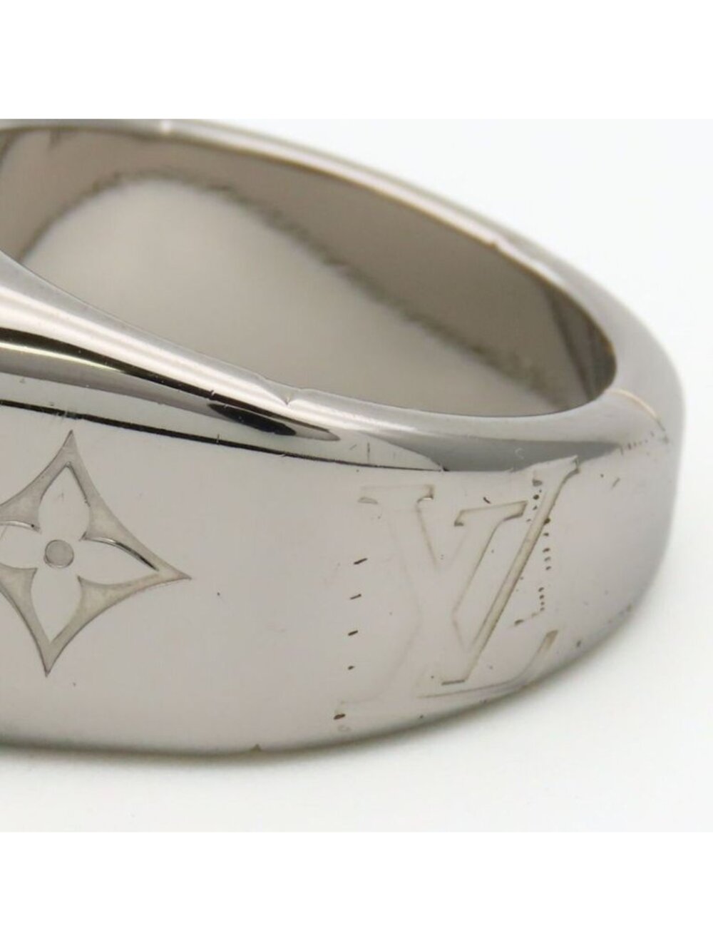 Louis Vuitton Ring Signet Monogram Metal Silver Plated - Picture 4 of 10